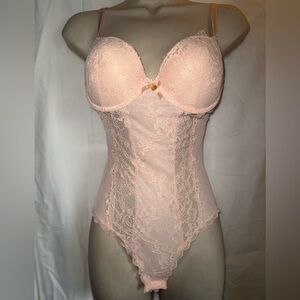 Daisy Fuentes Lace Bodysuit in Light Pink